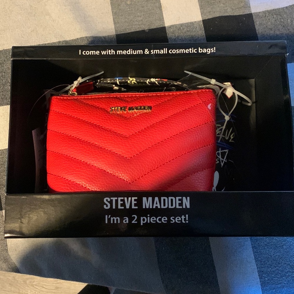 Steve Madden cosmetic bags